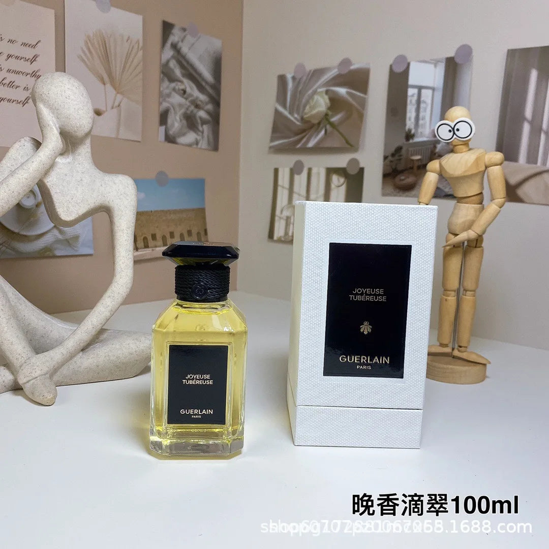 Ouhoe Árabes Woody Floral Notes